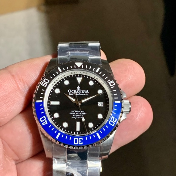 Oceaneva Deep Marine Explorer II Watch Automatic - Picture 12 of 16